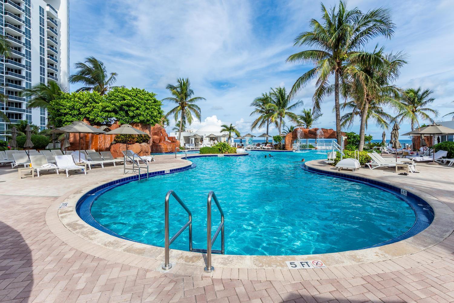 Trump Intl 2 Bedroom Apartment 1600 Sqf Ocean Front Miami Beach Extérieur photo